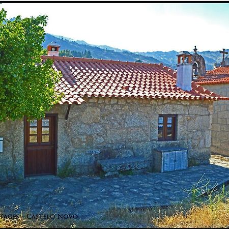 Castelo Cottages Castelo Novo Exteriör bild